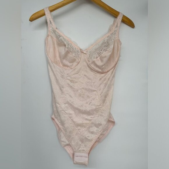 Vintage flexees NWOT lingerie 38C bodysuit - Picture 1 of 9